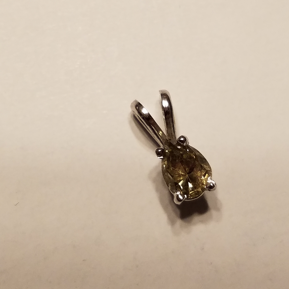 .29 pear shaped diamond Pendant